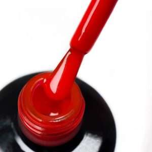 05 ferrari red open bottle